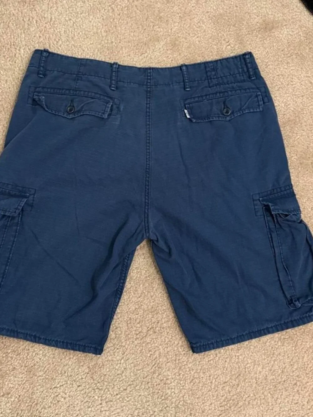 Levi’s Blue Cargo Shorts (Approx. 36x11): Levi’s...